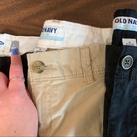 2 for 20🌟 Old Navy Shorts Bundle - Picture 2 of 8